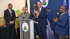 Responsables haïtiens lors du lancement du projet de reconstruction du Consulat général d’Haïti à Miami.